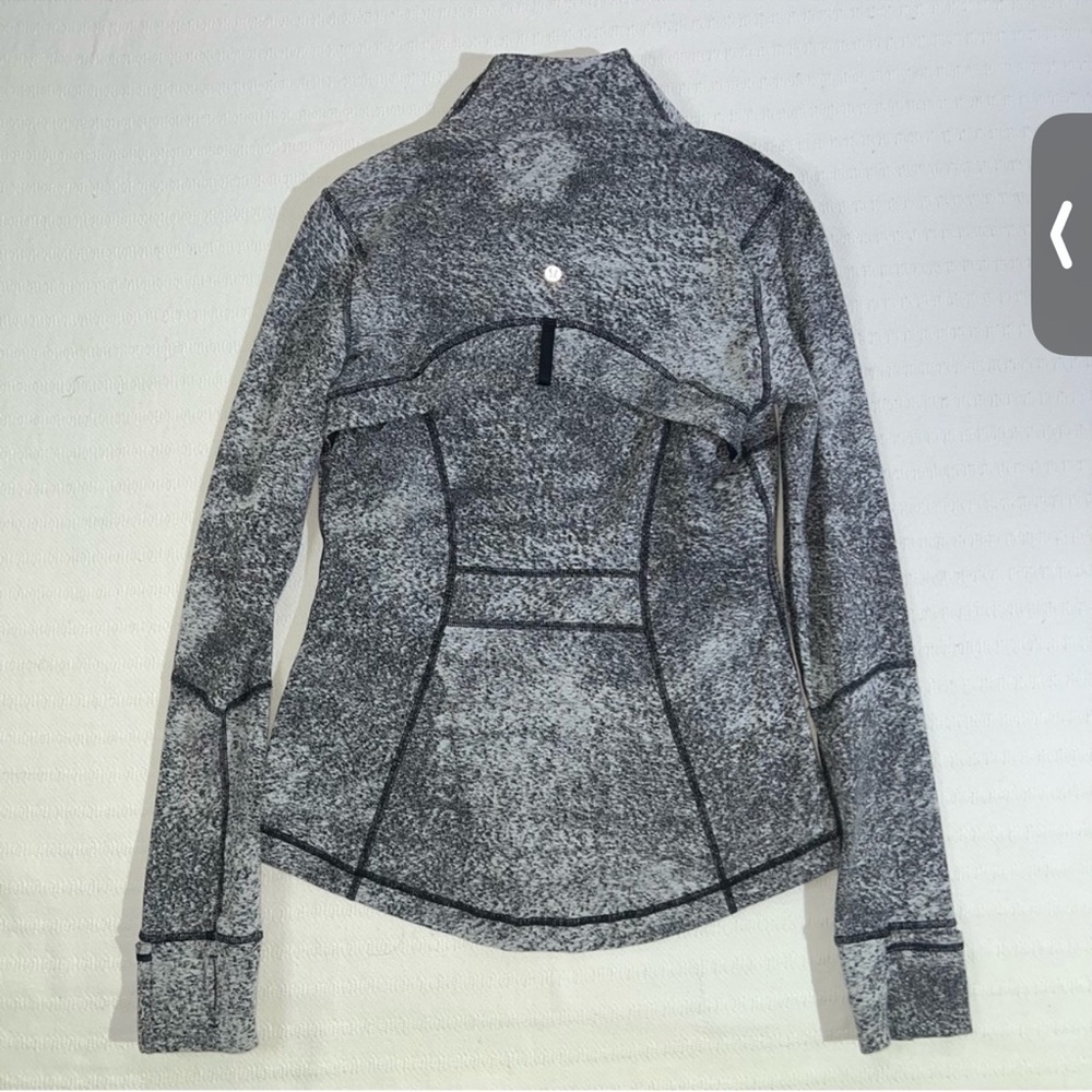 Lululemon Athletica Women's Black and Gray Ski Jacket